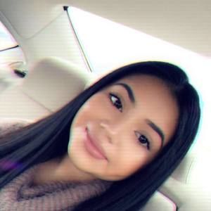 Meet your Posher, Edna